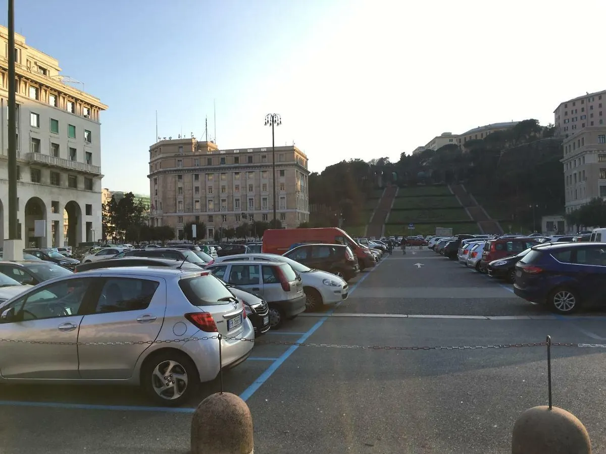 Appartamento Finestra su Genova - free parking Italia